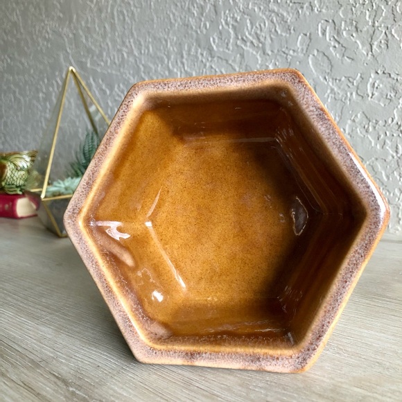 Vintage Haeger Two Tone Brown Planter #4002 - Picture 3 of 5